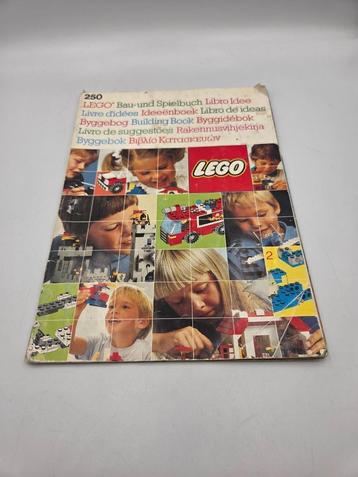 Lego Ideeënboek 250 beschikbaar voor biedingen