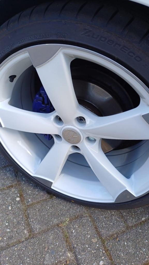 Velgen polijsten / spuiten / remklauwen laten spuiten?, Auto diversen, Auto-accessoires, Zo goed als nieuw, Ophalen of Verzenden