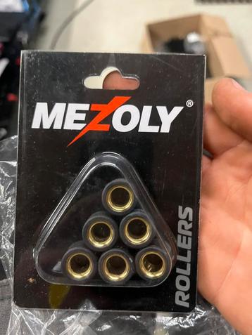 Mezoly rollen 7,5G 16x13mm beschikbaar voor biedingen