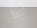 Vintage Lectuurbak Lucite messing plexiglas design ‘70, Huis en Inrichting, Woonaccessoires | Krantenbakken en Lectuurbakken, N