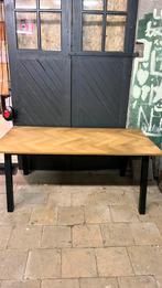 Zeer nette tafel of bureau, Ophalen, Zo goed als nieuw, Rechthoekig, 50 tot 100 cm