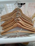 14 Houten Kledinghangers - Nette Staat, Kleding | Dames, Kledinghangers, Ophalen, Zo goed als nieuw, Hout, Volwassenen