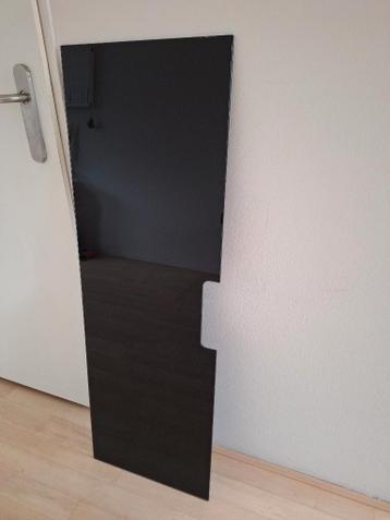 IKEA BESTÅ glasplaat /Bovenblad, glas zwart, 120x40 cm - afbeelding 3