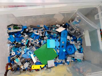 LEGO  beschikbaar voor biedingen