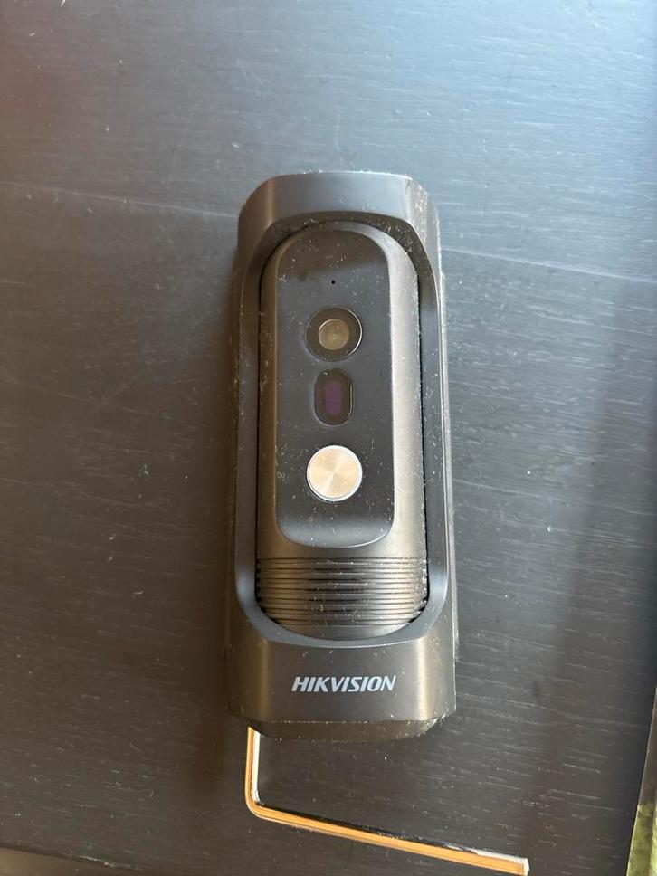Hikvision DS-KB8113-IME1(B) 2MP Deurbel Camera, Audio, Tv en Foto, Videobewaking, Gebruikt, Buitencamera, Ophalen