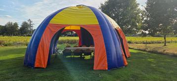 Te huur opblaasbare tent partytent  beschikbaar voor biedingen