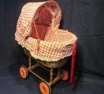 Poppenwieg op wieltjes jaren '50, Antiek en Kunst, Antiek | Speelgoed, Ophalen