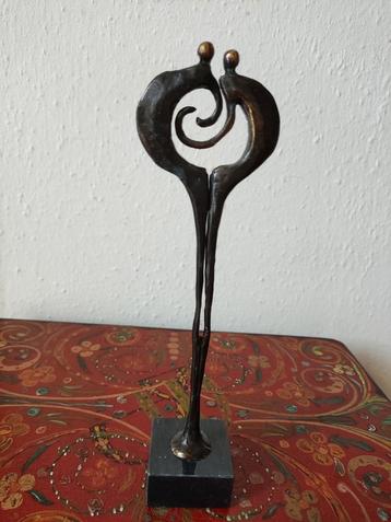 Prachtig bronzen beeldje, gemerkt met CAN (Corry Ammerlaan) beschikbaar voor biedingen