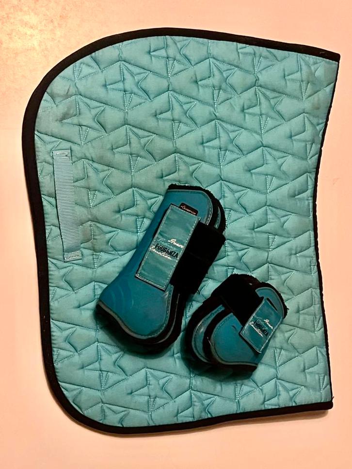 Setje fouganza dekje en beenbescherming, Dieren en Toebehoren, Paarden en Pony's | Dekens en Dekjes, Gebruikt, Dekje, Ophalen of Verzenden