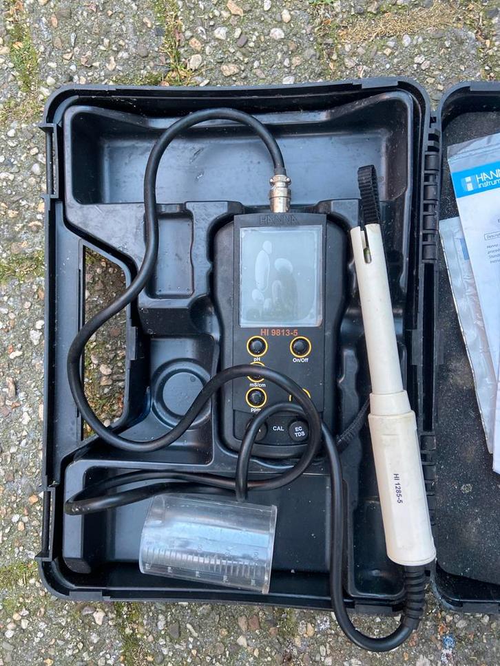 Hanna HI 9813-5 pH/EC/TDS/C Meter, Doe-het-zelf en Verbouw, Meetapparatuur, Ophalen of Verzenden