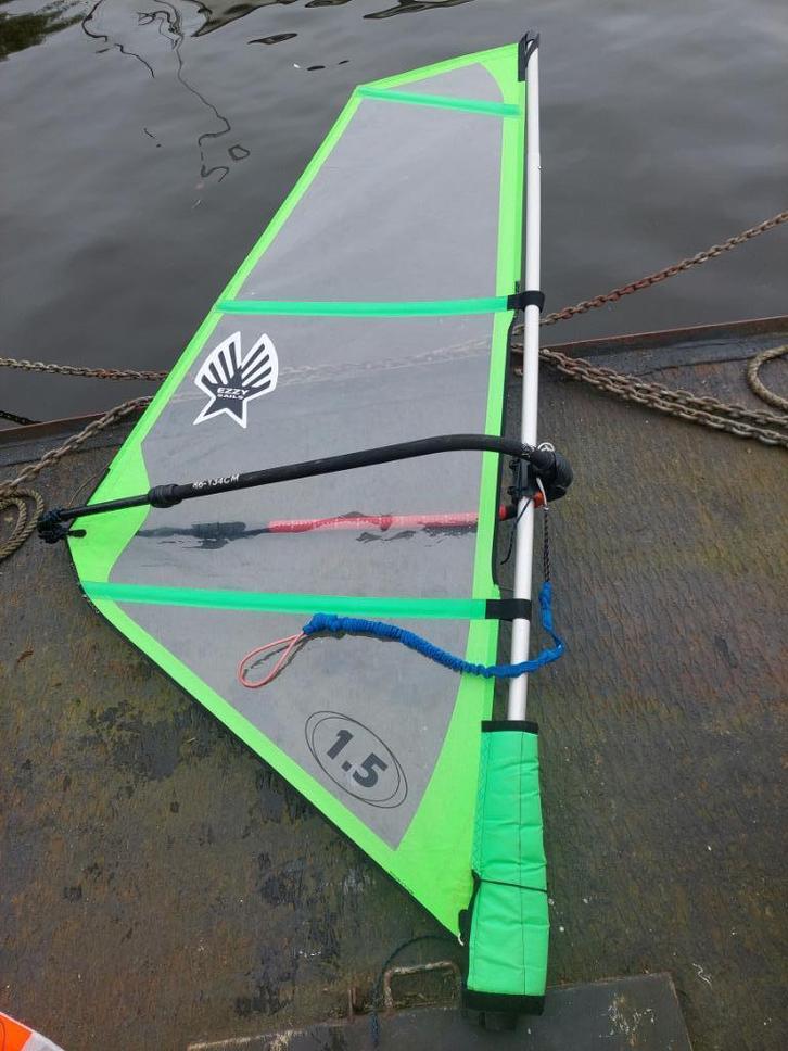 Kinder-Surfzeiltjes, mast, giek 1m2 en 1,5 m2, Watersport en Boten, Windsurfen, Gebruikt, Complete set, Met draagtas, Minder dan 5 m²