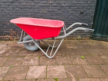 Matador arbo kruiwagen met anti lek band  beschikbaar voor biedingen
