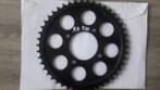 achtertandwiel nw suzuki rg 500 46 tands, Motoren, Ophalen of Verzenden, Nieuw