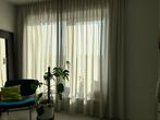 3x nieuwe gordijnen Leen Bakker - warm grijs/zand, Huis en Inrichting, Stoffering | Gordijnen en Lamellen, Ophalen, Hip, stijvol, rustig