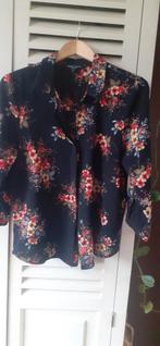 Zwarte blouse met bloemen, Kleding | Dames, Blouses en Tunieken, Ophalen of Verzenden, Zo goed als nieuw, Zwart