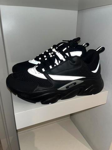 Dior B22 | Zwart | Maat 45 beschikbaar voor biedingen