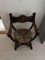Dagobert stoel met leeuwenkoppen, Ophalen of Verzenden