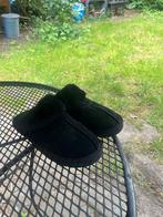 zwarte bont pantoffels/sloffen dames, Zwart, Ophalen of Verzenden, Zo goed als nieuw, Pantoffels of Sloffen