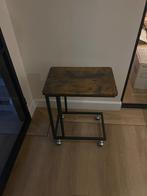 Rolbaar tafeltje, Ophalen, Zo goed als nieuw, Hout