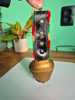Koperen koeienbel met band., Antiek en Kunst, Ophalen of Verzenden
