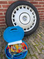 Winterbanden Volvo V50 + sneeuwkettingen,, Ophalen, Velg(en), 16 inch, 205 mm