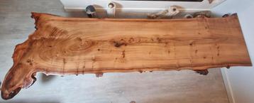 Epoxy tafel| iepenhout|Afmetingen kan aangepast worden beschikbaar voor biedingen