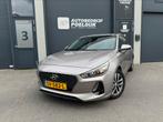 Hyundai i30 1.0 T-gdi 120pk 2017 Grijs Vol Pdc Camera, Voorwielaandrijving, Stof, 1169 kg, Zwart