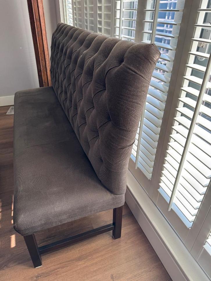 Eetkamer stoelen en bank, Huis en Inrichting, Complete eetkamers, Zo goed als nieuw, 4 tot 6 stoelen, Ophalen