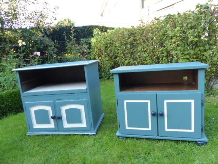 vintage eiken tv-kastje in oud Hollands groen, Antiek en Kunst, Antiek | Meubels | Kasten, Ophalen