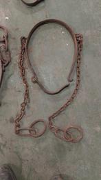 Antieke ijzeren koeienboeien met ketting, Antiek en Kunst, Antiek | Gereedschap en Instrumenten, Ophalen of Verzenden
