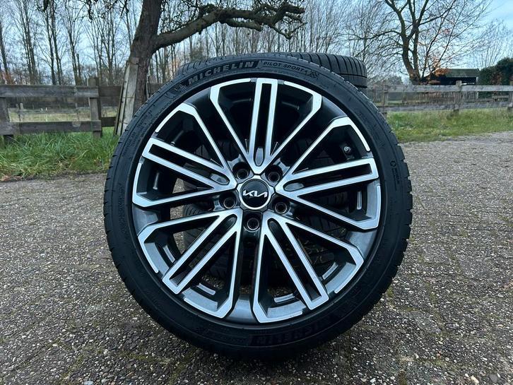 KIA proceed ceed GT velgen 18 inch + Michelin Zomer + TPMS, Auto-onderdelen, Banden en Velgen, Banden en Velgen, Zomerbanden, 18 inch