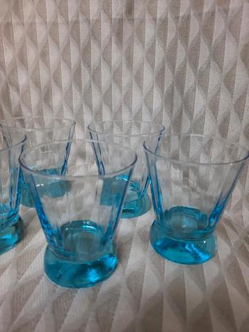 5 geslepen lichtblauwe drinkglazen Waterglas Glas Dinerglas 