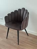 Schelpen stoelen, Ophalen, Zo goed als nieuw