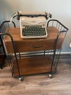 vintage typemachine, Huis en Inrichting, Tafels | Sidetables, Ophalen of Verzenden, Gebruikt, 25 tot 50 cm, Rechthoekig