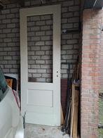 Houten Buitendeur - Stijlvol en Robuust, Ophalen, Gebruikt, 80 tot 100 cm, 215 cm of meer