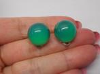 Zilveren antieke oorclips met groene stenen nr.1353