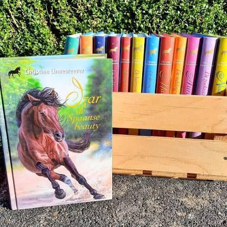 GEZOCHT: ‘Gouden Paarden’, Boeken, Kinderboeken | Jeugd | 10 tot 12 jaar, Zo goed als nieuw, Ophalen of Verzenden