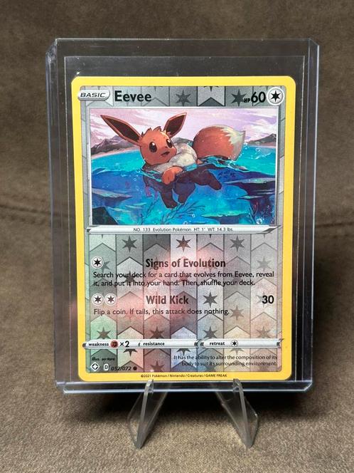 Eevee [Reverse Holo] #52 052/072 (Pokemon Shining Fates), Hobby en Vrije tijd, Verzamelkaartspellen | Pokémon, Nieuw, Losse kaart
