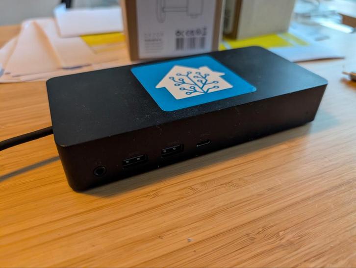 Dell D6000 Docking Station / Hub, Computers en Software, Dockingstations, Gebruikt, Docking station, Laptop, Tablet, Telefoon