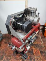 Krachtige 2 cilinder Compressor zelfbouw van DAF truck parts, Doe-het-zelf en Verbouw, Compressors, Ophalen, Gebruikt, 10 bar of meer