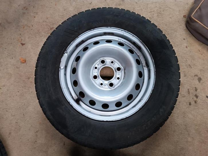 13 Inch Winterbanden met Velg - 155/80 R13, Auto-onderdelen, Banden en Velgen, Banden en Velgen, Winterbanden, 13 inch, 155 mm