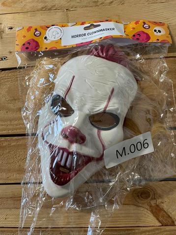 Clownmasker beschikbaar voor biedingen