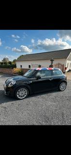 Mini 3-deurs (f56) 1.5 136pk Aut 2018 Zwart, Auto's, 136 pk, 4 stoelen, Zwart, Origineel Nederlands