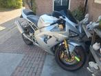 Zilvergrijze Kawasaki Ninja  ZX-6R, Motoren, Motoren | Kawasaki, 636 cc, 4 cilinders, Super Sport, Particulier