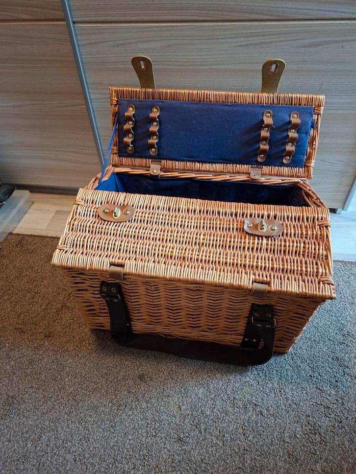 Leuke Picknickmand - Ideaal voor Zomerse Dagen!, Hobby en Vrije tijd, Picknickmanden, Zo goed als nieuw, Zonder inhoud, Ophalen of Verzenden