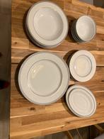 Nieuwstaat Hisar Fine Bone Porcelain Servies - 27 Delig, Antiek en Kunst, Ophalen