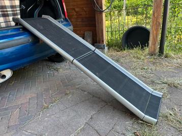 Loopplank voor hond beschikbaar voor biedingen