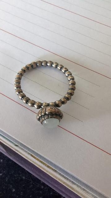 Pandora ring beschikbaar voor biedingen