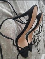 Hakjes, Ophalen of Verzenden, Zo goed als nieuw, Zwart