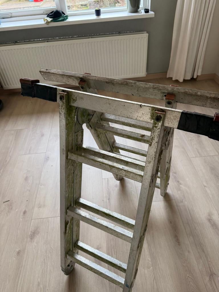 Gebruikte Trap - Handig voor Klussen!, Doe-het-zelf en Verbouw, Ladders en Trappen, Ophalen, Gebruikt, Trap, Opvouwbaar of Inschuifbaar